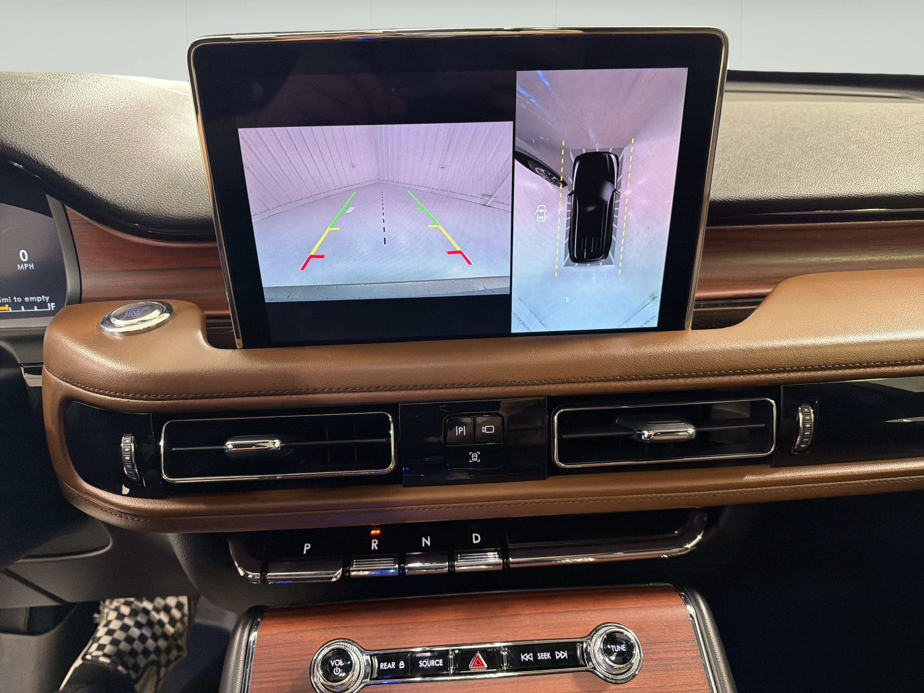 Used 2021 Lincoln Aviator Reserve w/ Equipment Group 202A AWD/4WD image 19