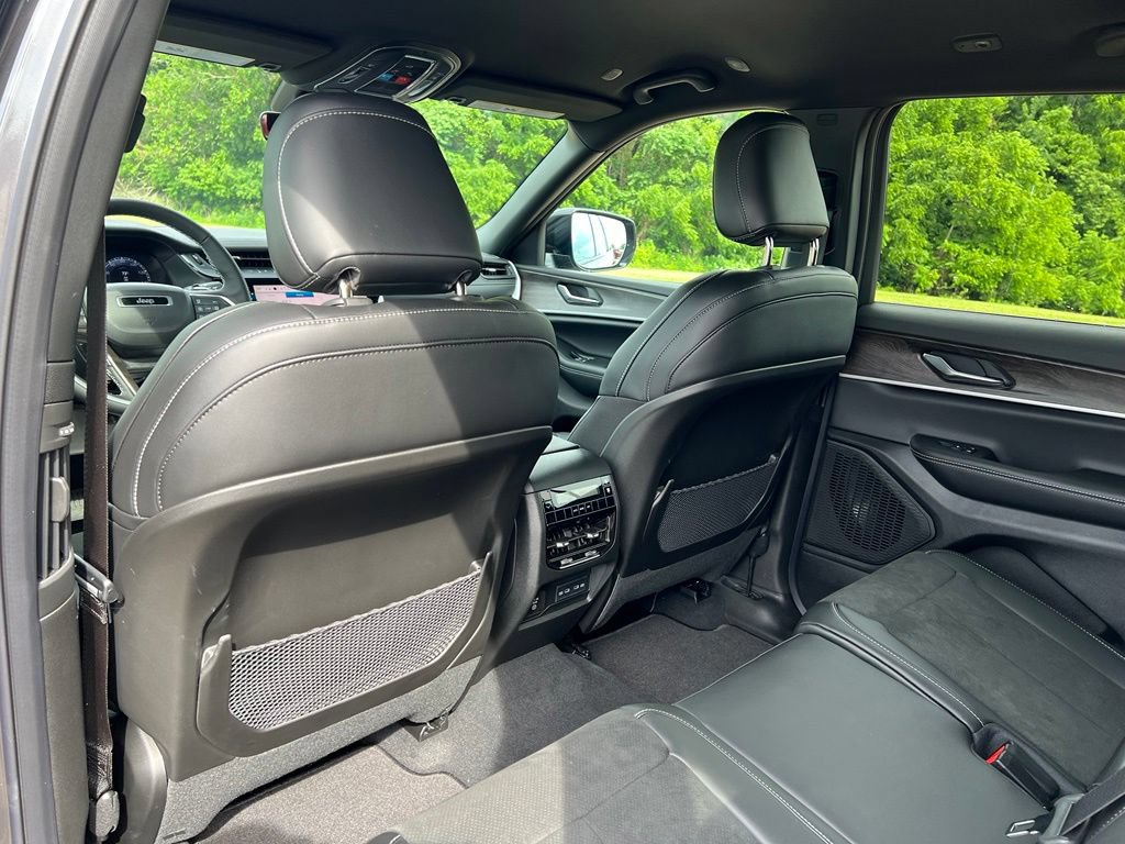 New 2026 Jeep Grand Cherokee L 4WD image 24