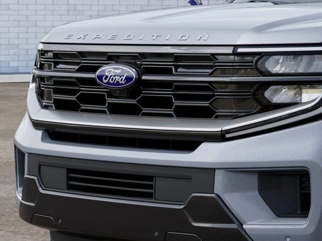 New 2027 Ford Expedition Platinum w/ Driver's Package AWD/4WD image 16