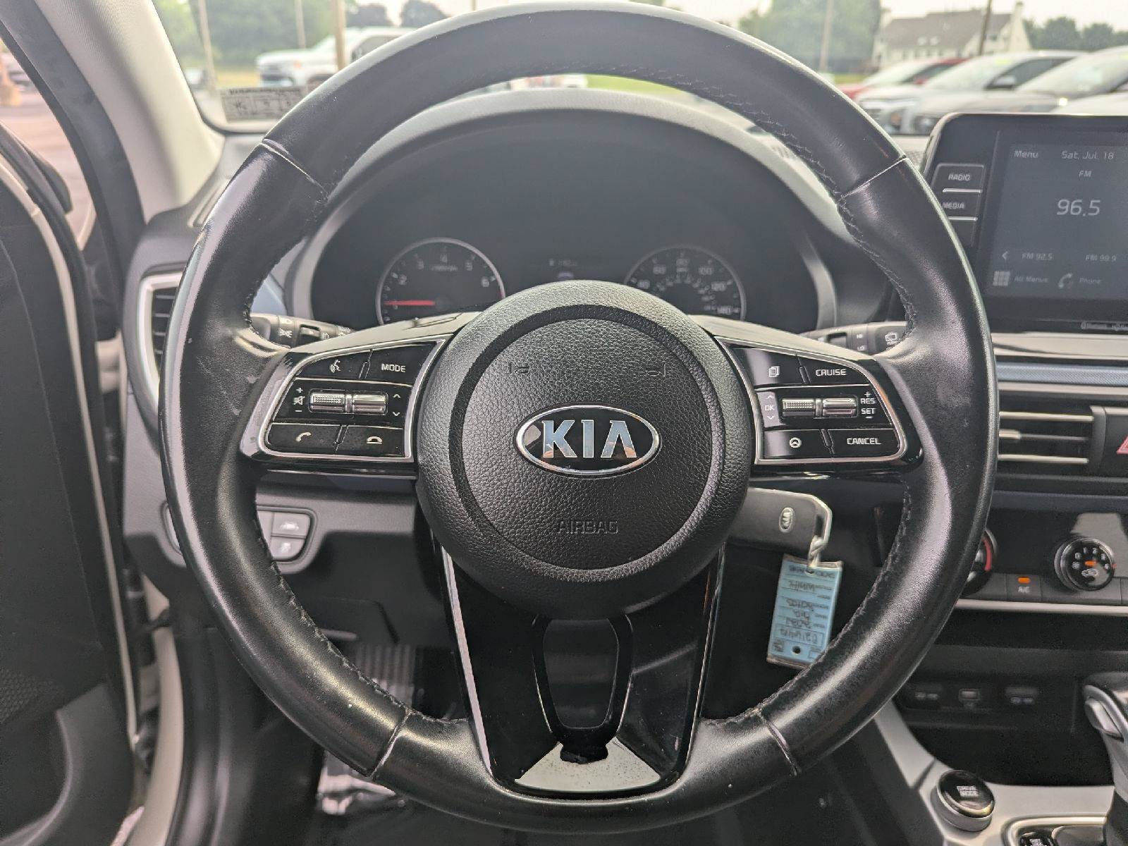 Used 2021 Kia Seltos S AWD/4WD image 17