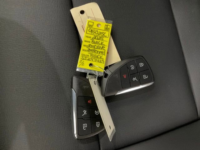 Used 2025 Buick Enclave Preferred image 46