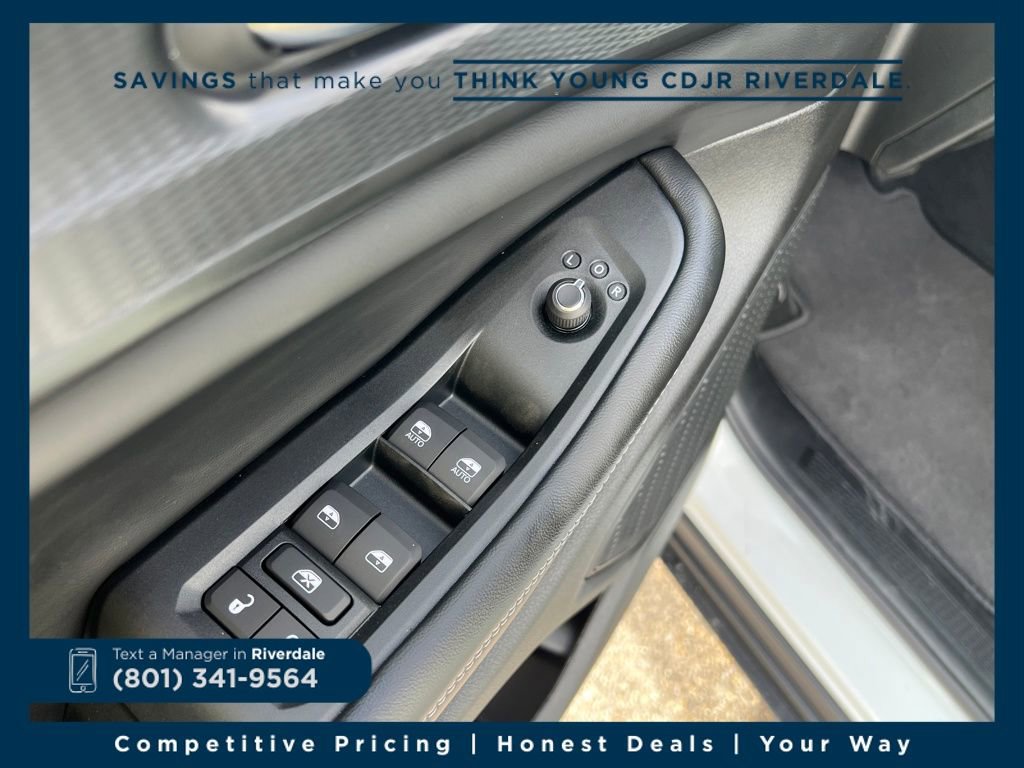 New 2026 Jeep Grand Cherokee L 4WD image 11