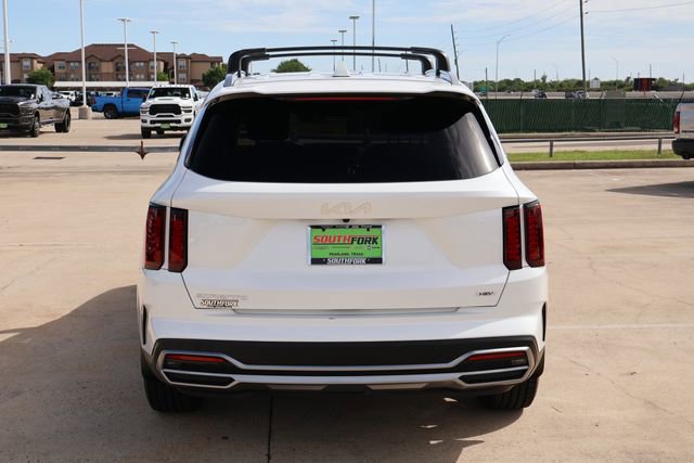 Used 2023 Kia Sorento EX AWD/4WD image 5