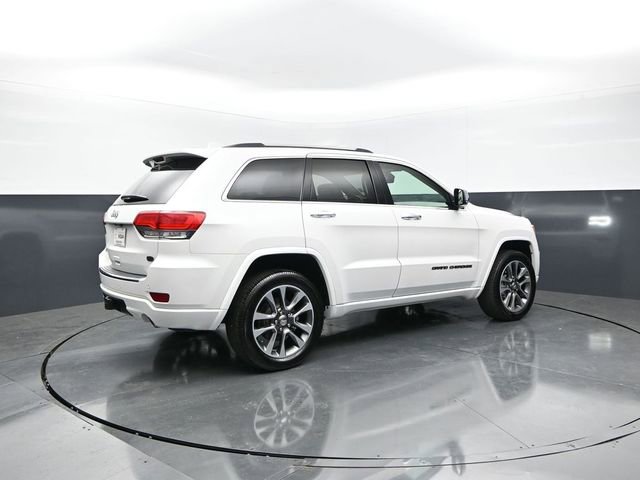 Used 2018 Jeep Grand Cherokee Overland AWD/4WD image 7