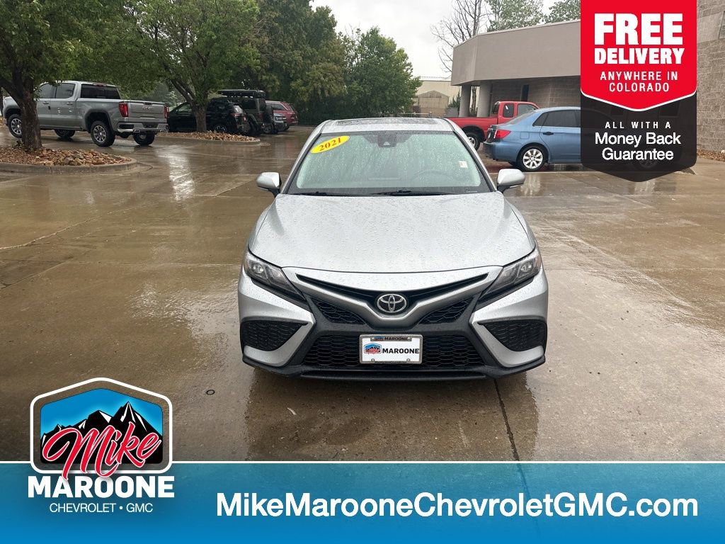 Used 2021 Toyota Camry SE w/ Cold Weather Package AWD/4WD image 1
