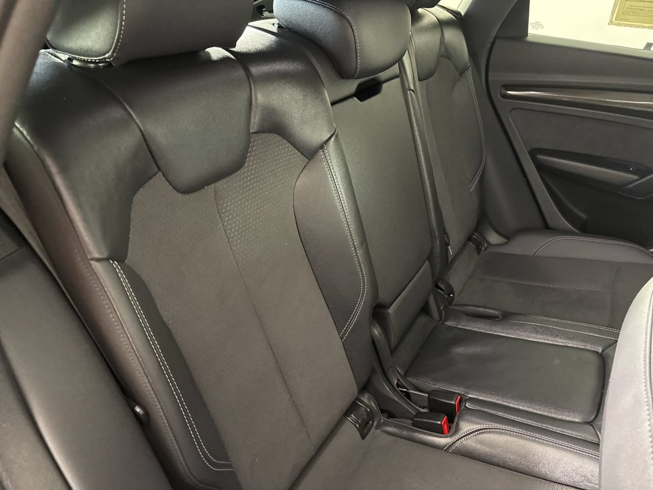 Used 2022 Audi SQ5 Premium w/ Convenience Package AWD/4WD image 30