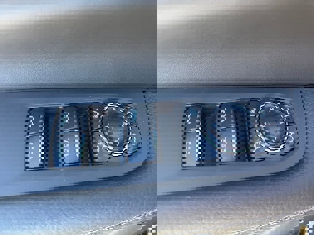 New 2026 GMC Yukon XL Denali w/ LPO, Floor Liner Package image 21