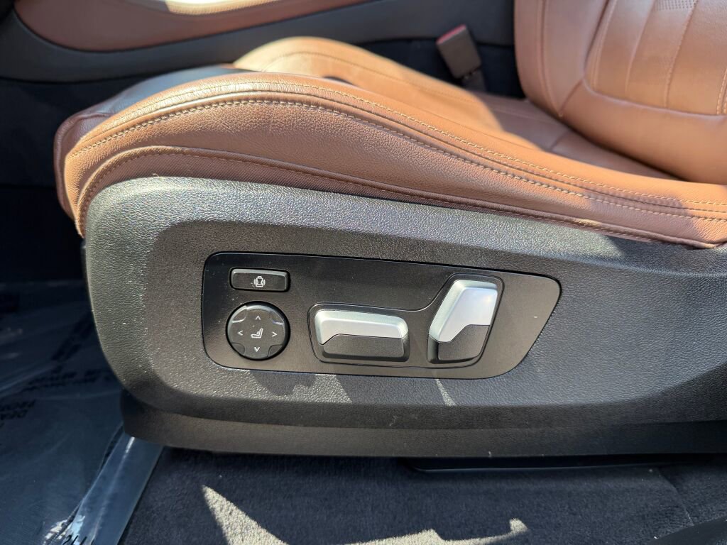 Used 2022 BMW X5 xDrive40i AWD/4WD image 11