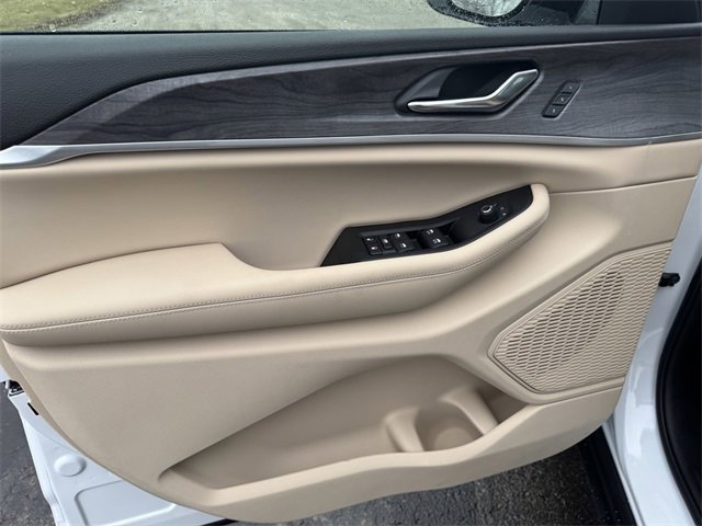 New 2025 Jeep Grand Cherokee Limited image 15