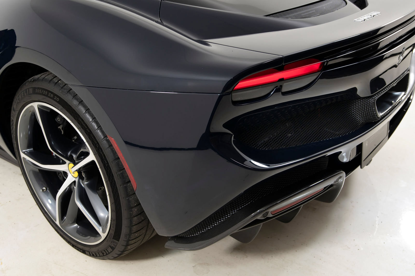 Certified 2023 Ferrari 296 GTS RWD image 32