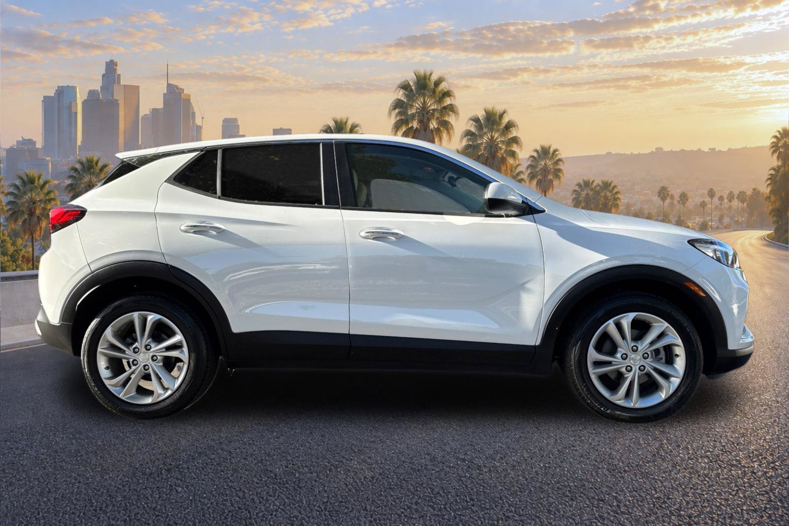 Used 2020 Buick Encore GX Preferred FWD image 3