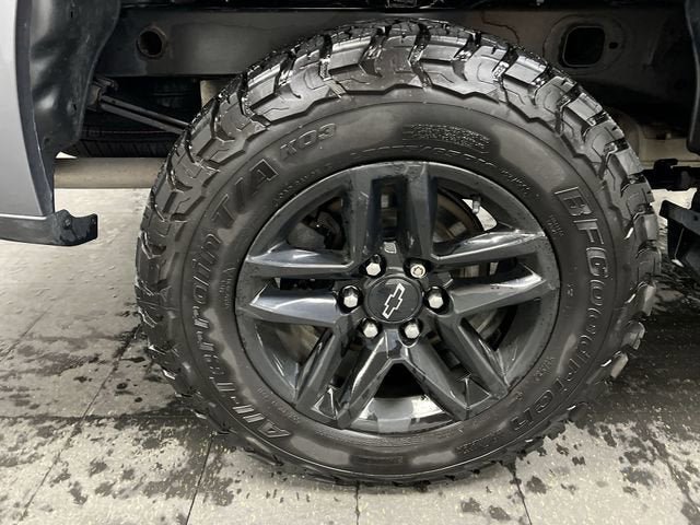Certified 2021 Chevrolet Silverado 1500 Custom Trail Boss AWD/4WD image 32