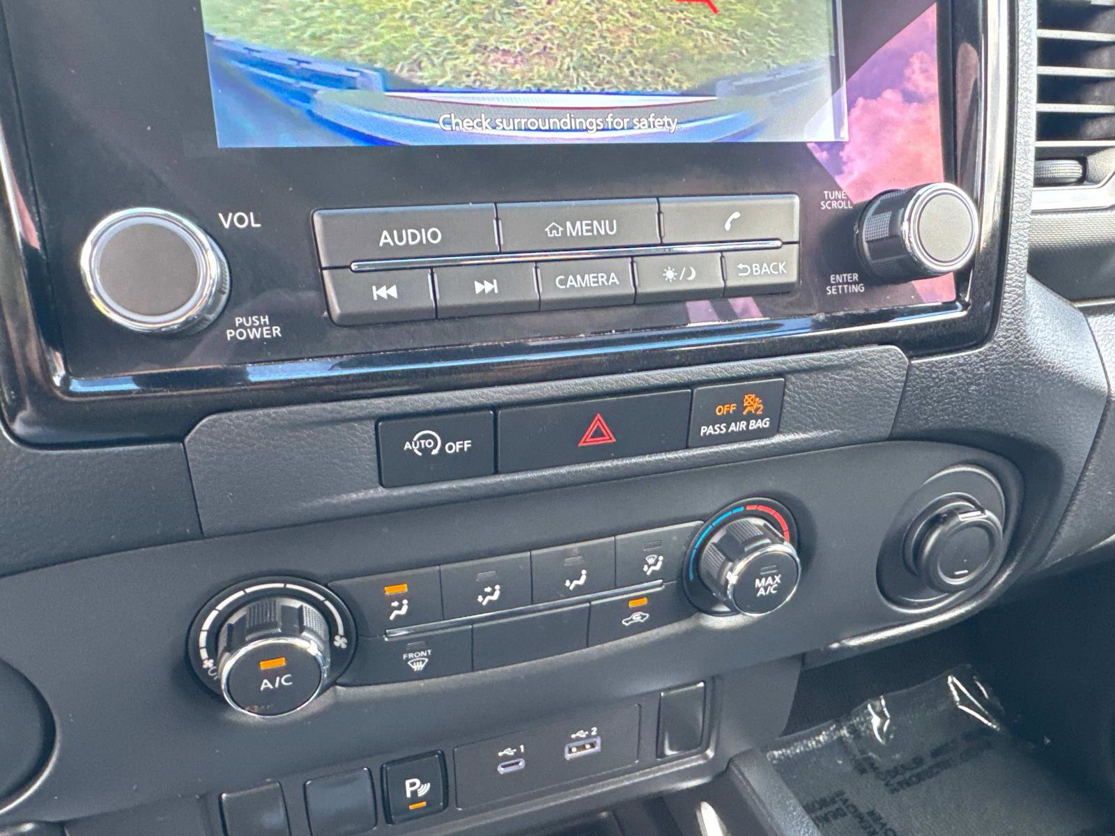 Used 2024 Nissan Frontier SV w/ Technology Package image 23