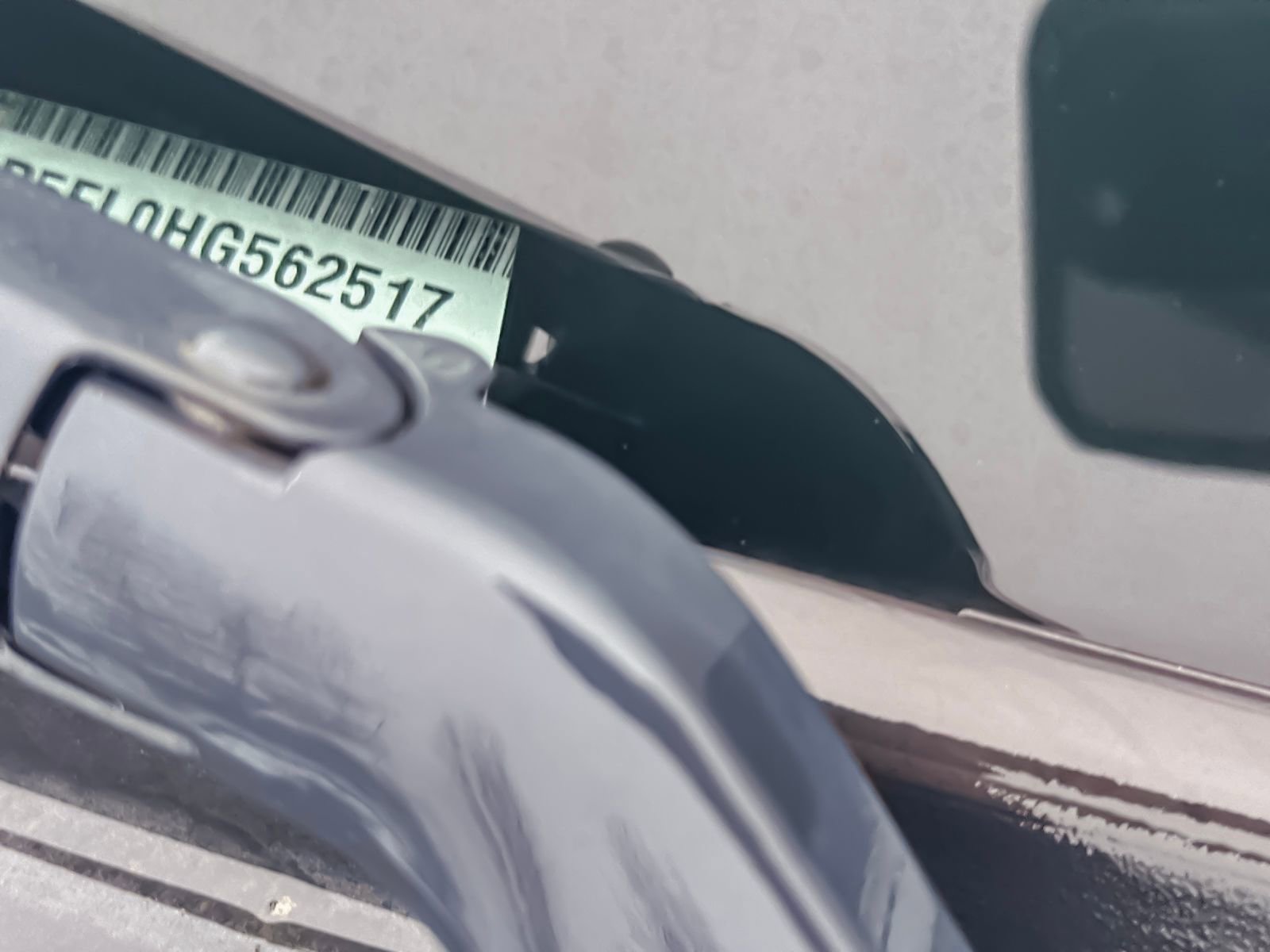 Used 2017 RAM 2500 Laramie w/ Convenience Group image 2