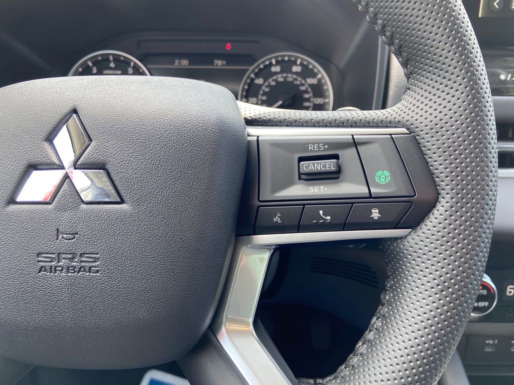 New 2026 Mitsubishi Outlander ES AWD/4WD image 22