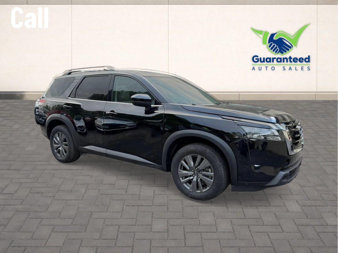 Used 2025 Nissan Pathfinder SV w/ SV Premium Package AWD/4WD image 3
