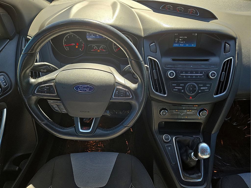 Used 2017 Ford Focus ST image 17