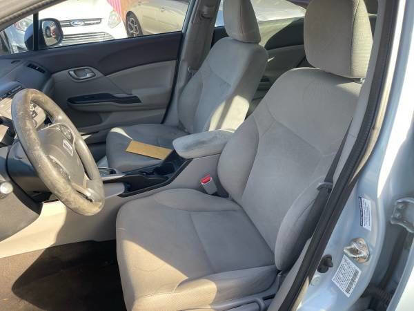 Used 2012 Honda Civic LX image 13