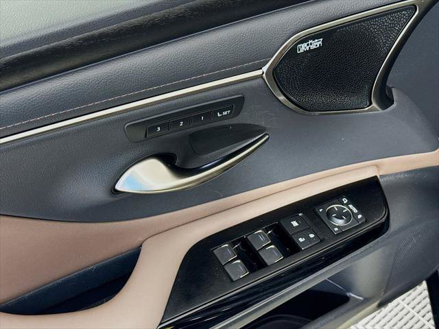 Certified 2023 Lexus ES 350 Ultra Luxury w/ Accessory Package (Z2) FWD image 18