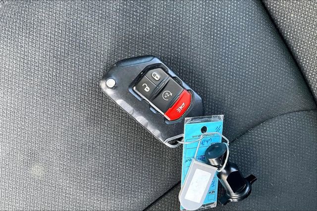 Used 2020 Jeep Wrangler Sport image 11