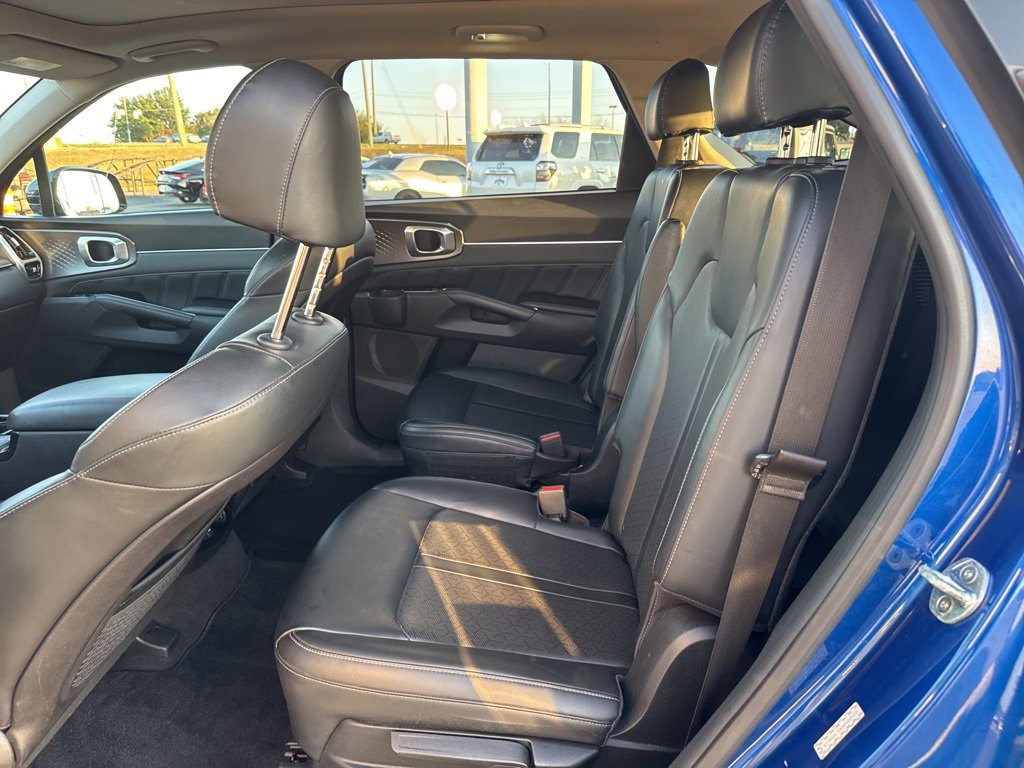 Used 2021 Kia Sorento SX image 41