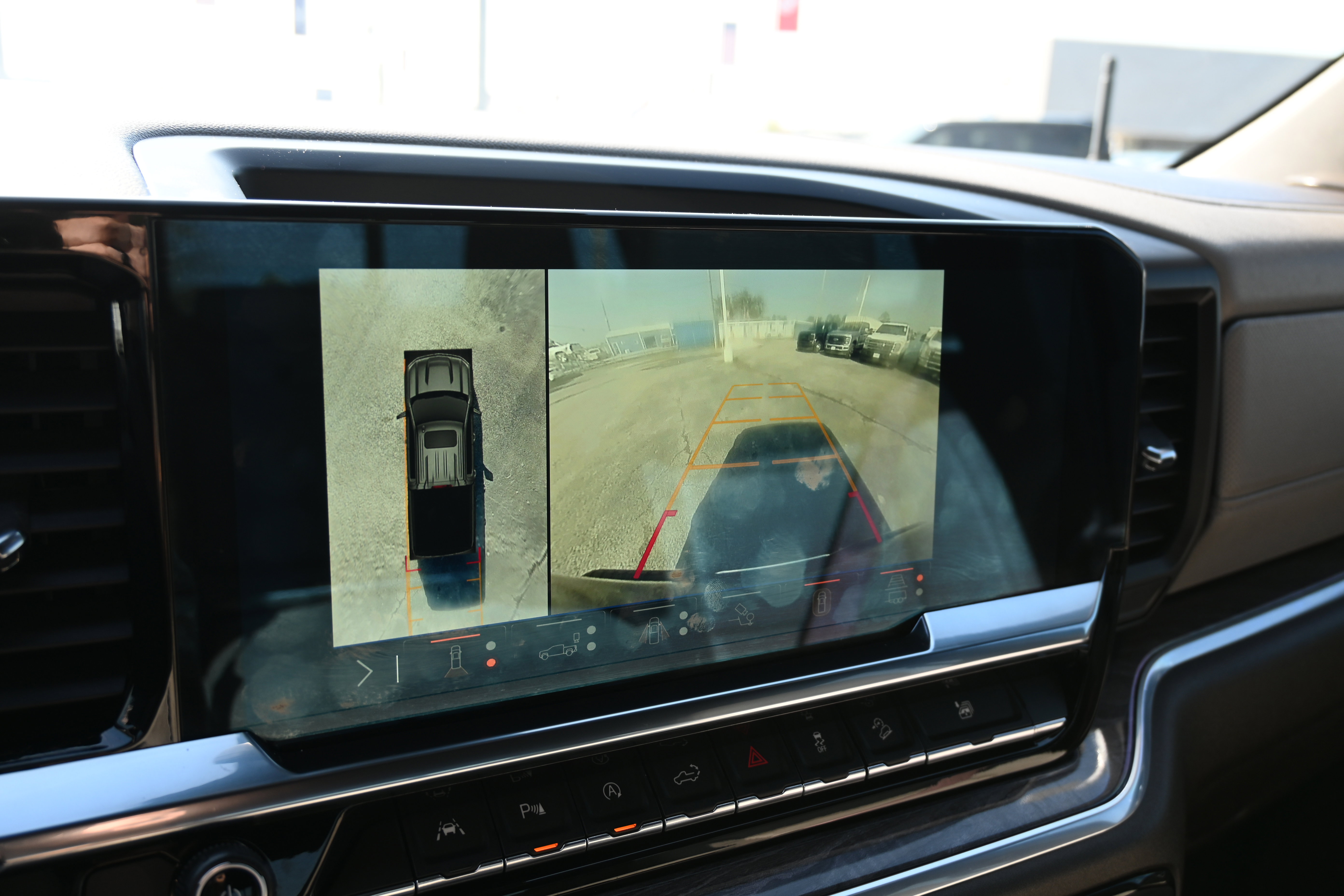 Used 2024 Chevrolet Silverado 1500 LTZ w/ Technology Package image 27