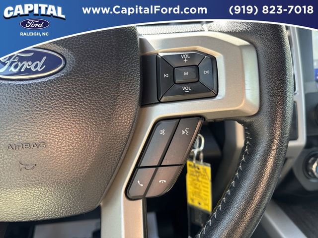 Used 2020 Ford F250 Lariat w/ Chrome Package image 24