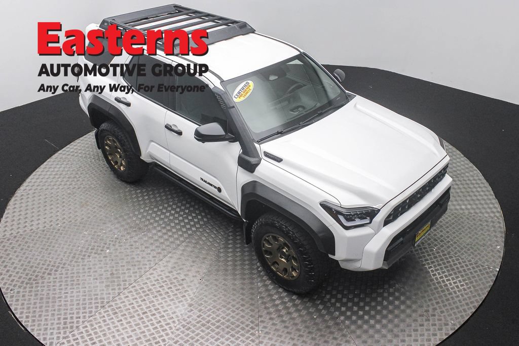 Used 2025 Toyota 4Runner Trailhunter AWD/4WD image 3