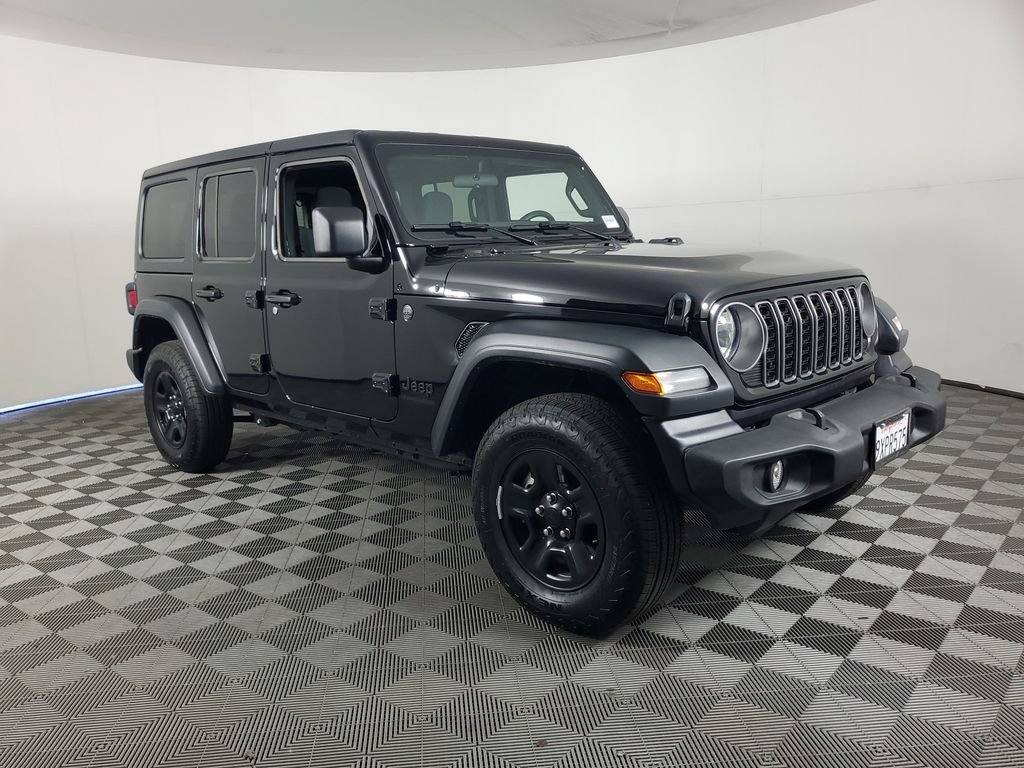 Used 2026 Jeep Wrangler Unlimited Sport AWD/4WD image 2