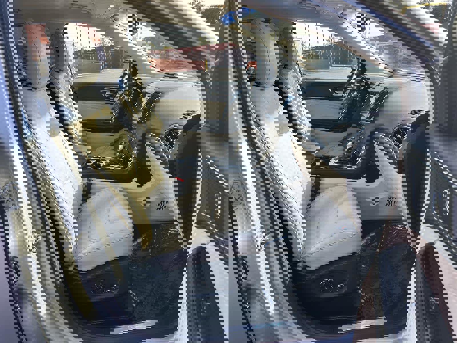 Used 2016 Ford Edge Titanium w/ Technology Package image 14