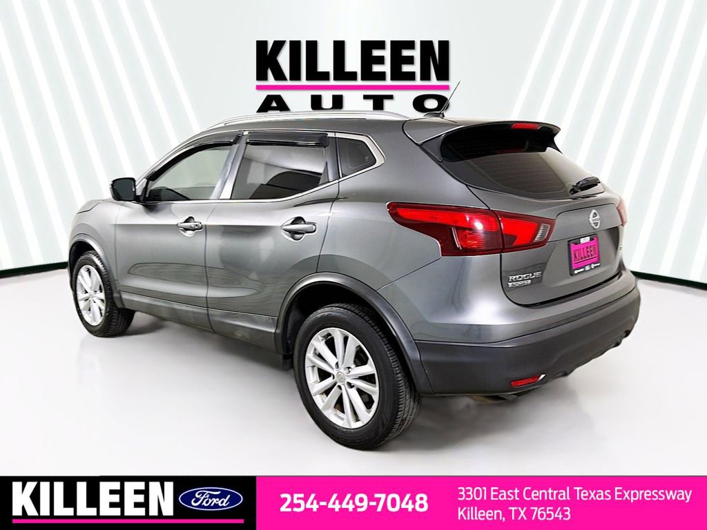 Used 2018 Nissan Rogue Sport SV w/ SV All-Weather Package image 6
