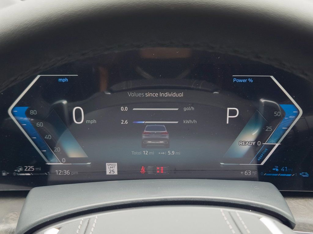 New 2026 BMW X5 xDrive50e w/ Premium Package image 15