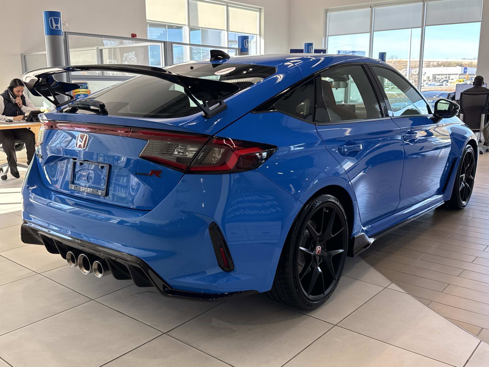 Used 2025 Honda Civic Type R image 24