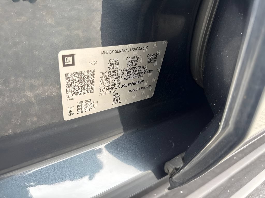 Used 2020 Chevrolet Suburban Premier AWD/4WD image 40
