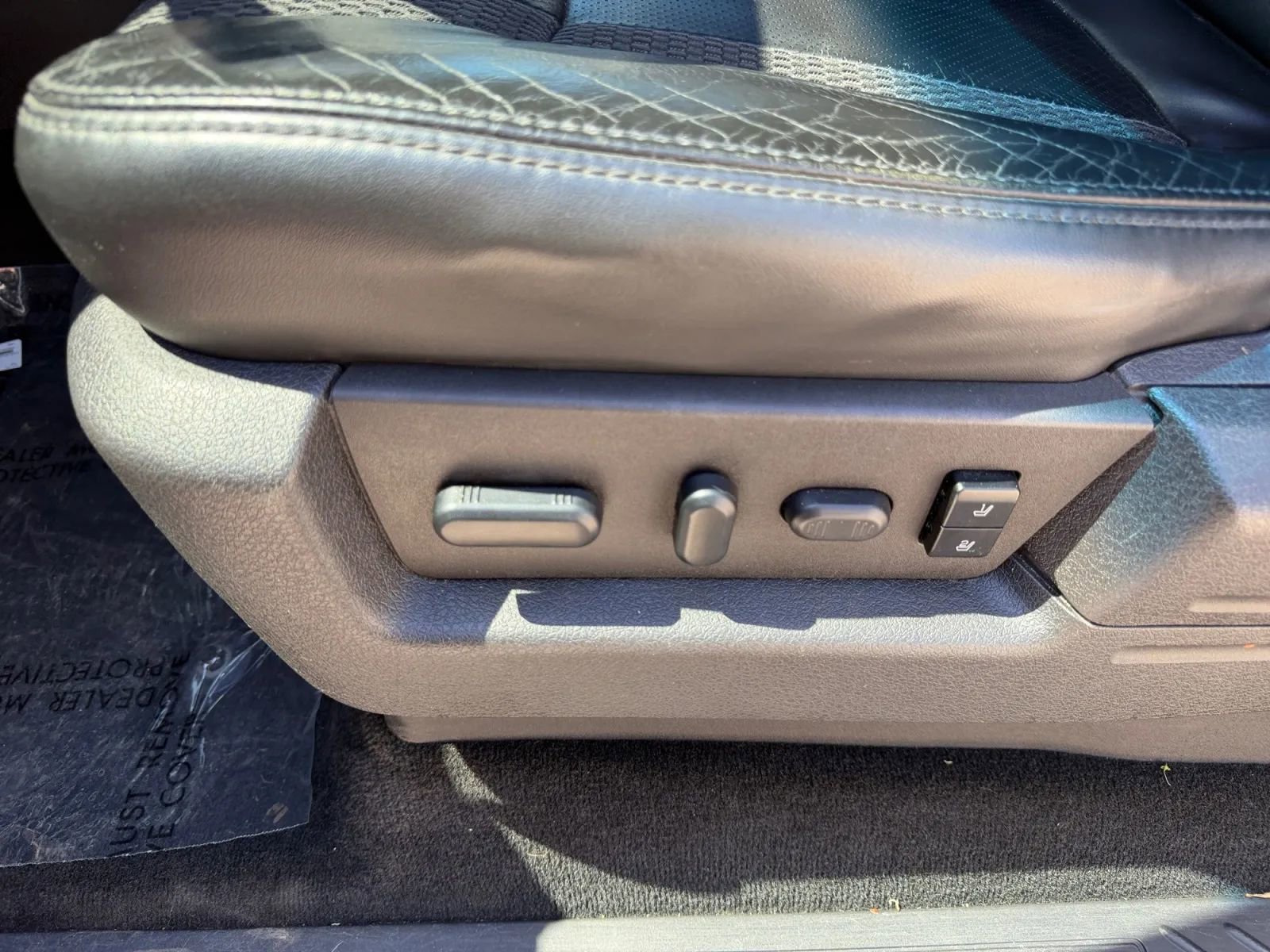 Used 2012 Ford F150 Raptor w/ Raptor Luxury Pkg AWD/4WD image 18