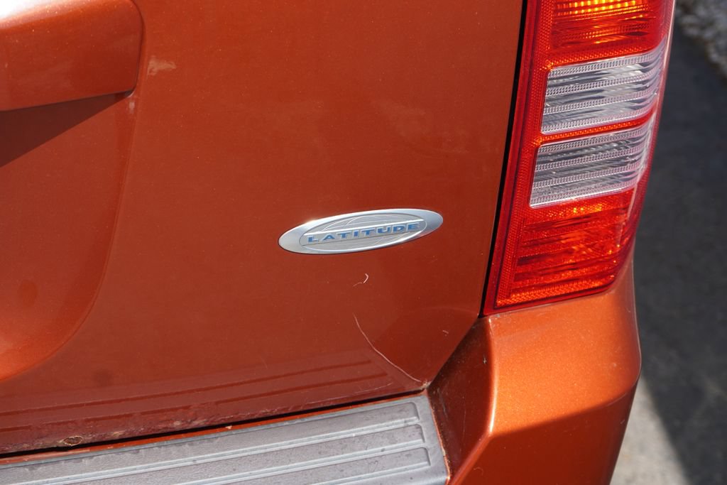 Used 2012 Jeep Patriot Latitude FWD image 8