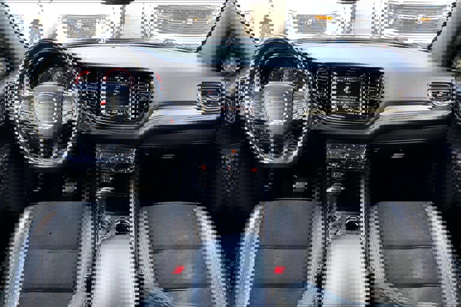 Used 2022 Dodge Durango GT image 31