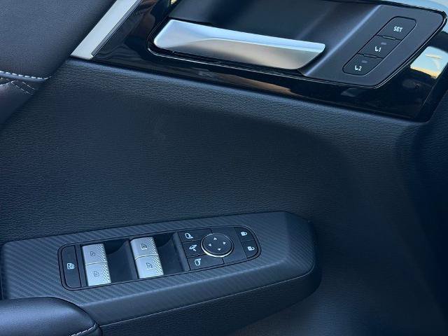 New 2026 Nissan Rogue Platinum AWD/4WD image 21