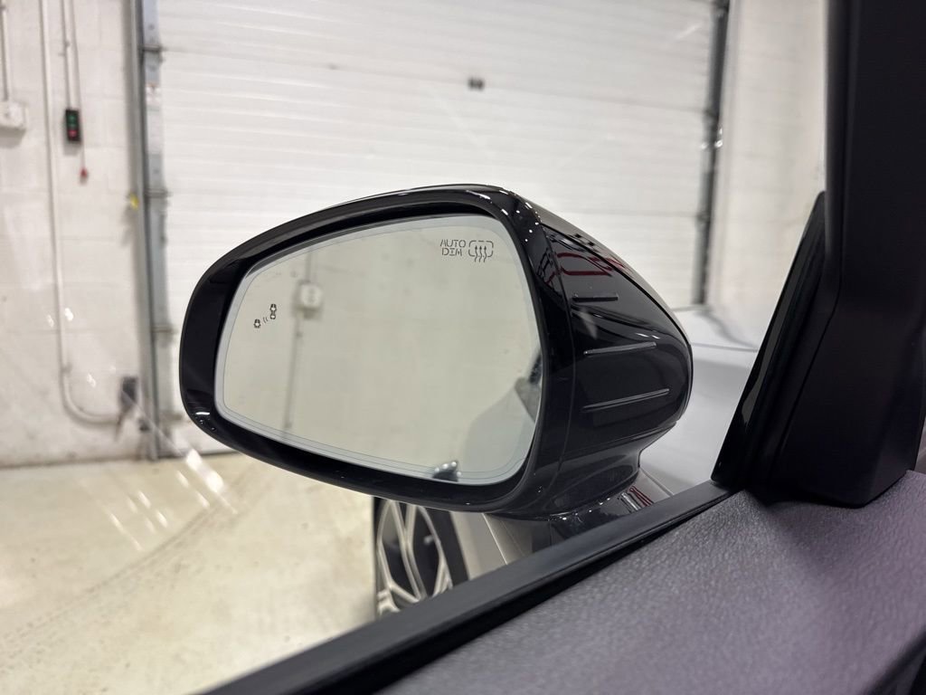 Used 2021 Kia Stinger GT2 image 14