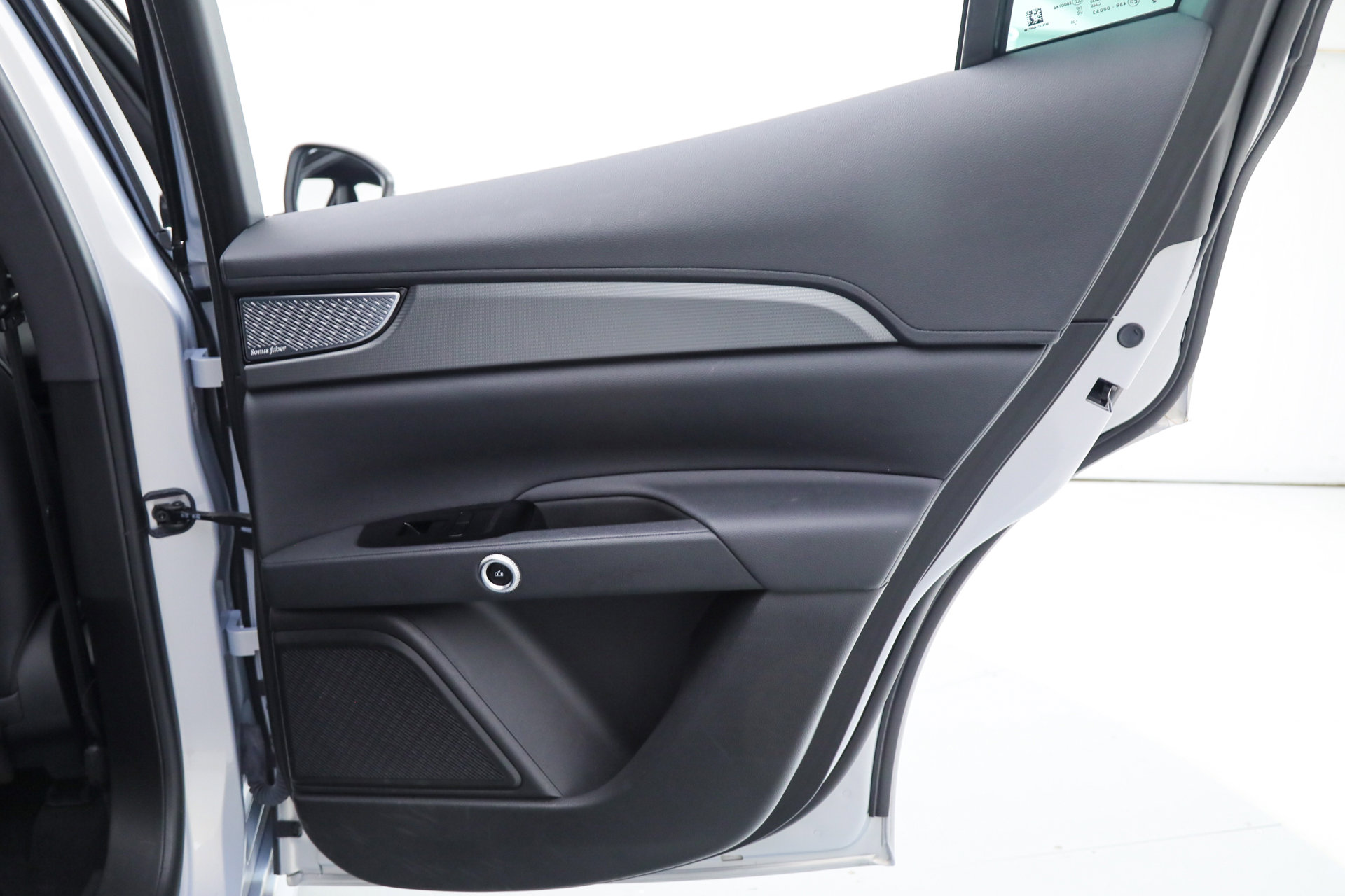 Certified 2023 Maserati Grecale GT image 14