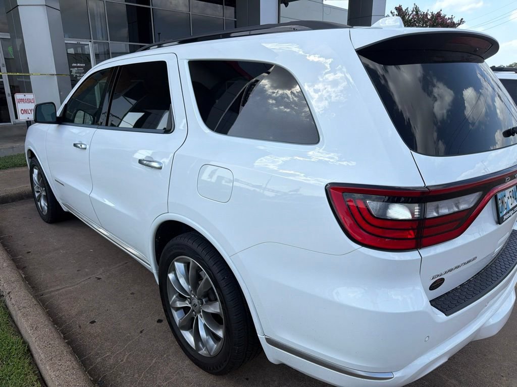 Used 2021 Dodge Durango Citadel w/ Premium Entertainment Group RWD image 2