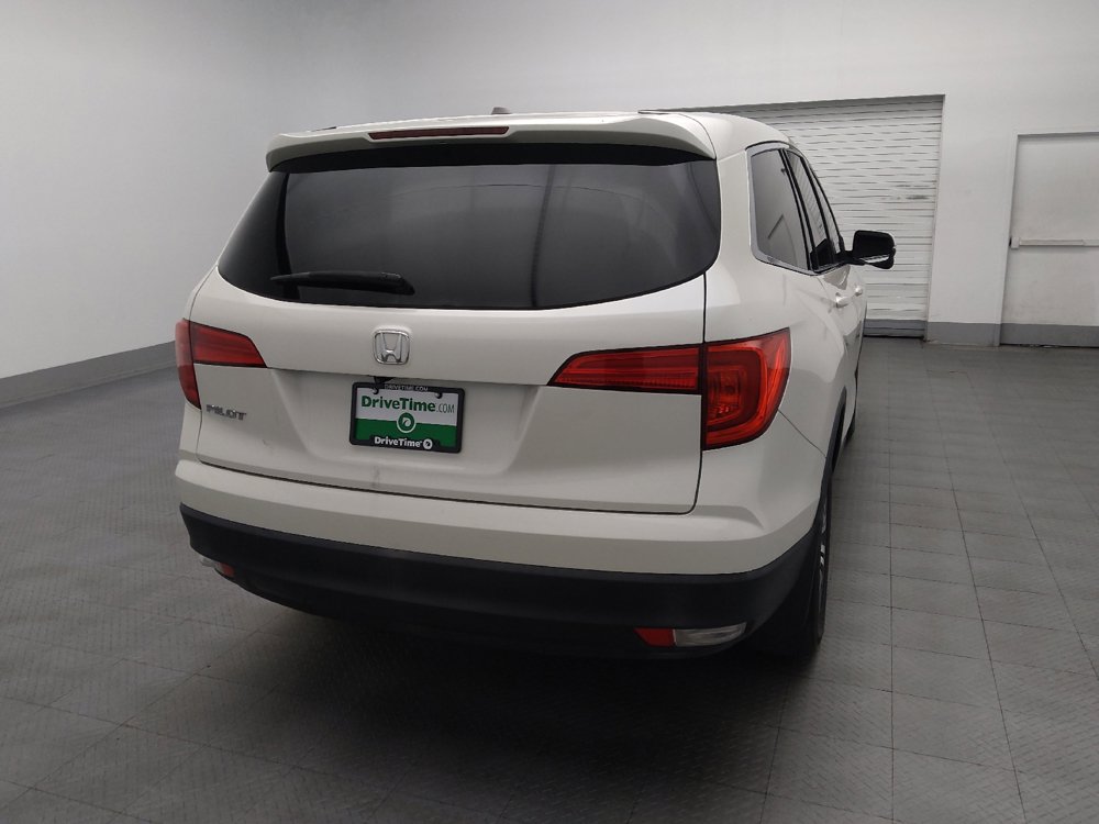Used 2017 Honda Pilot EX image 7