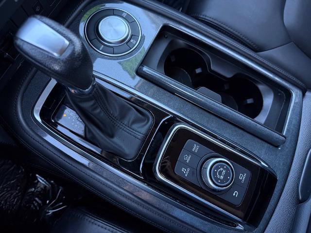 Certified 2024 Nissan Armada SV RWD image 27