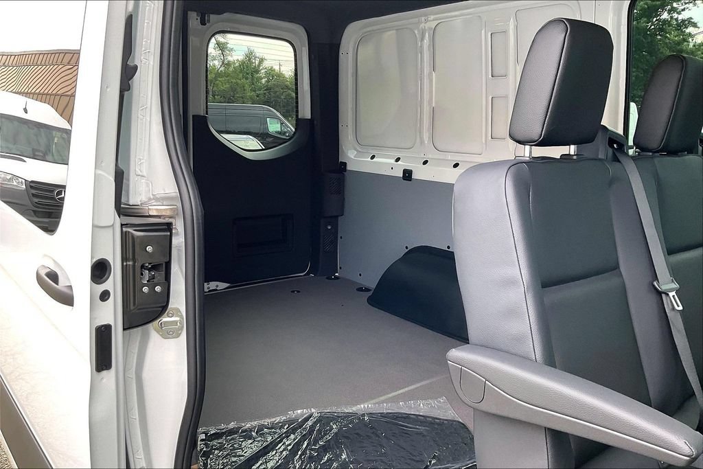 New 2026 Mercedes-Benz Sprinter 2500 image 10