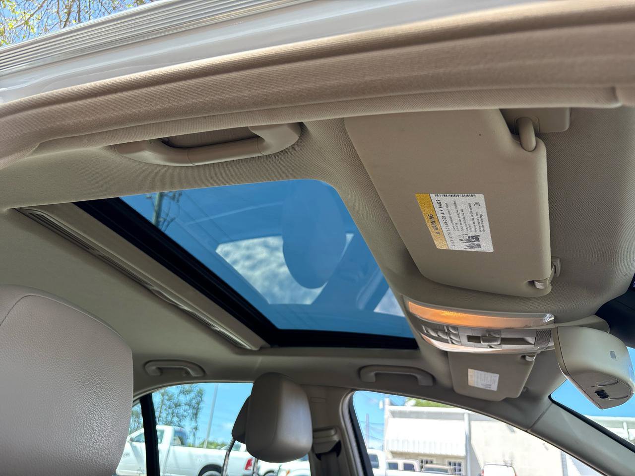 Used 2014 Mercedes-Benz C 250 Sedan image 22