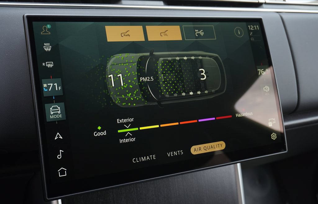 New 2026 Land Rover Range Rover SV AWD/4WD image 30