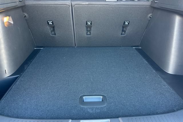 New 2026 Chevrolet Trax RS w/ Sunroof Package FWD image 22