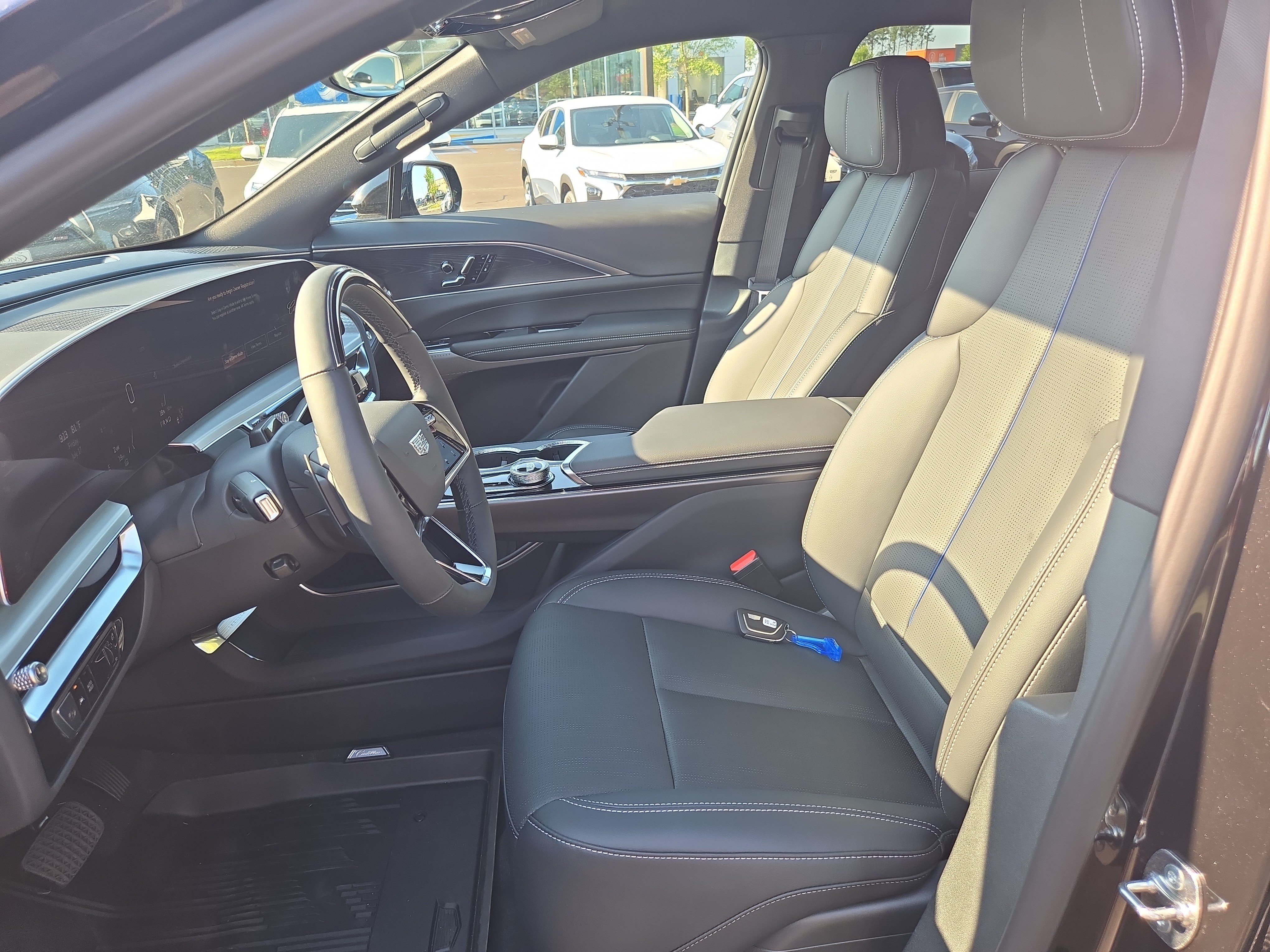 New 2026 Cadillac Lyriq Sport w/ LPO, Floor Liner Package RWD image 17