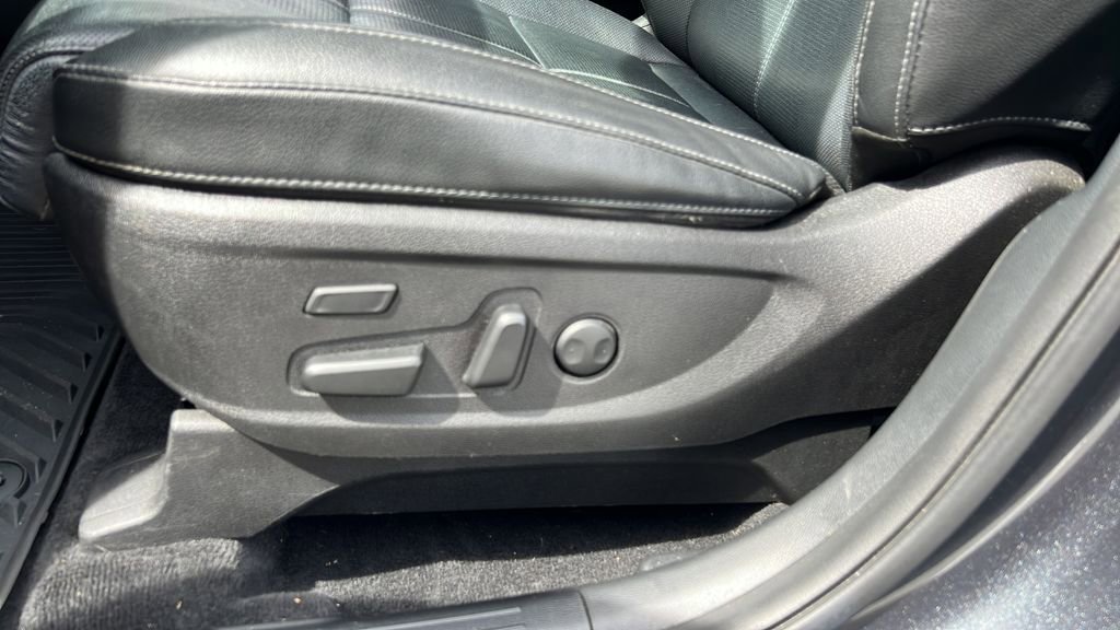 Used 2021 Kia Telluride SX w/ Towing Package FWD image 23