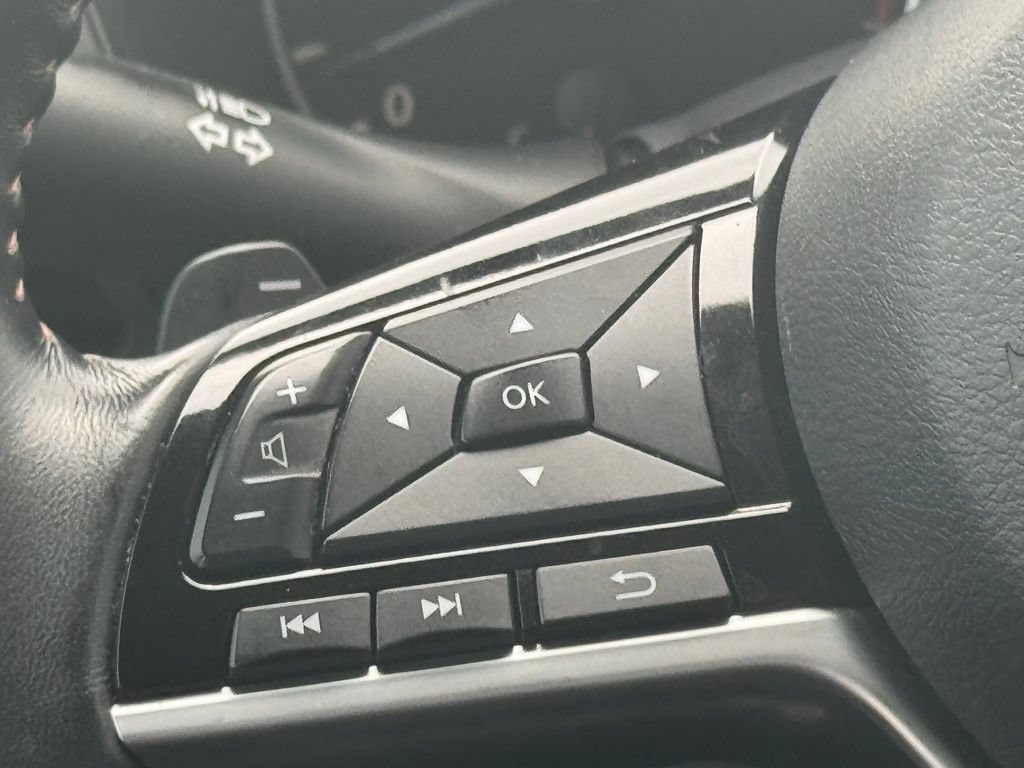 Used 2020 Nissan Altima 2.5 SR FWD image 14